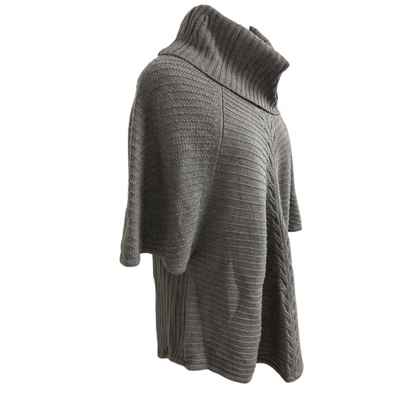 Dana Buchman Gray Knit Poncho Sweater W/ Button Detail High Collar M - Picture 3 of 12